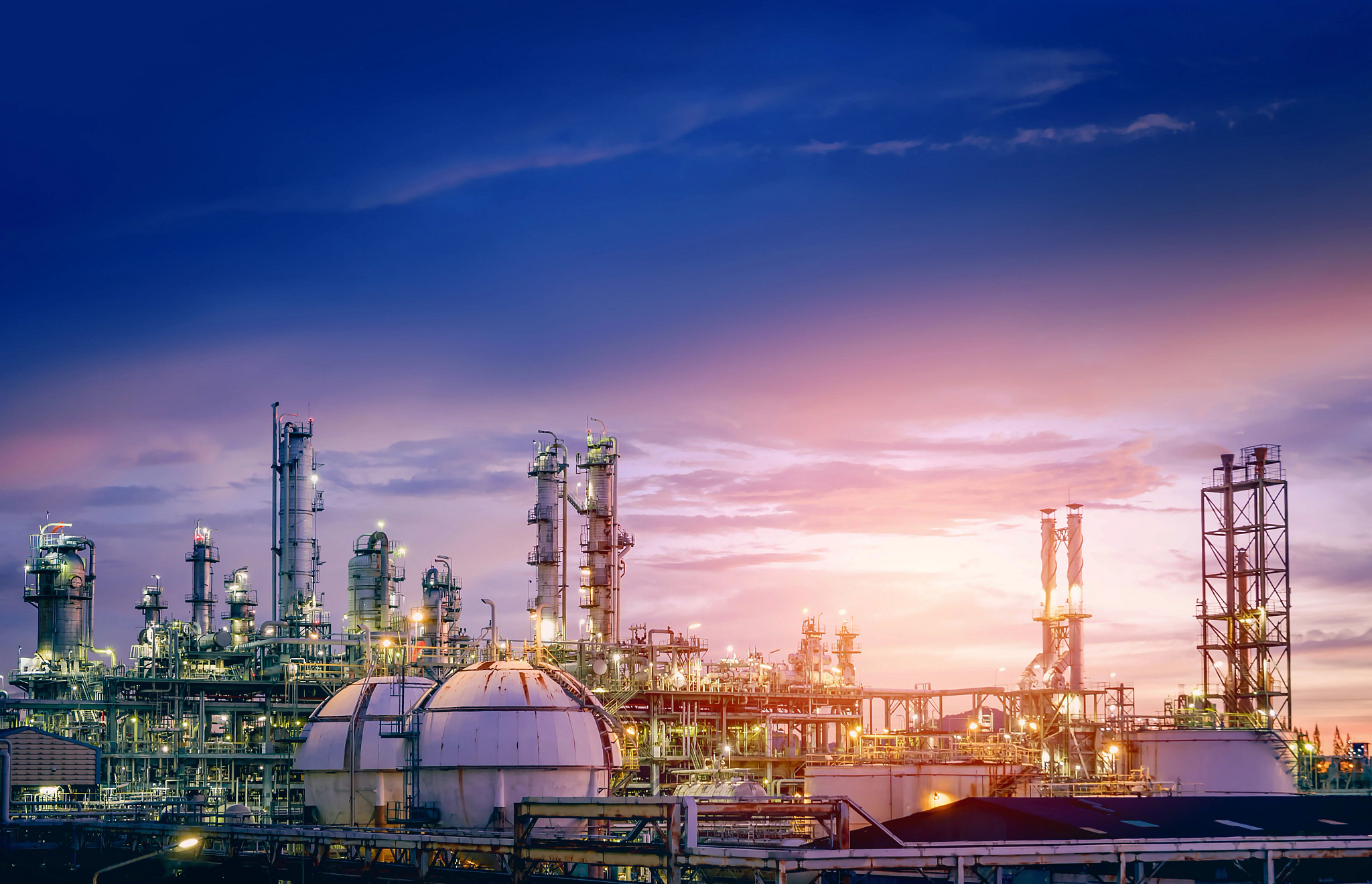 background blue business chemical chemistry chimney color construction distillery ecology economy energy engineering environment equipment evening factory fuel gas gasoline global hydrocarbon industrial industry lighting manufacture manufacturing metal morning oil petrochemical petrol petroleum pipe pipeline plant pollution power production refinery sky smoke stack steel storage structure sunset technology tower twilight, stock